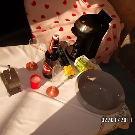 Luksusowy namiot Praha Glamping Nucice 380 Loděnice