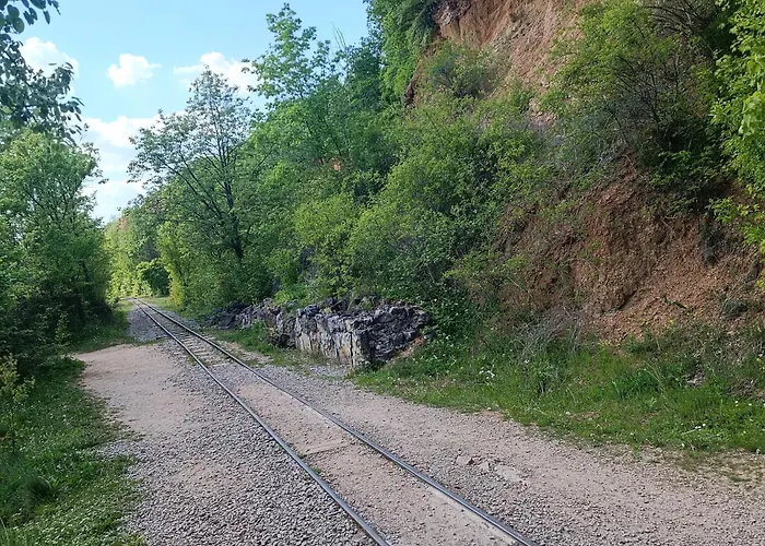 Praha Glamping Роскошный шатер Lodenice